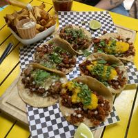  at Pura Vida Vegan Tacos in Antwerpen