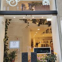 Entrance at Gelatarium in Florence