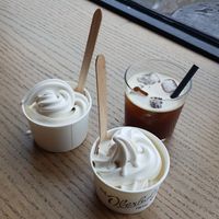 Vegan soft serve and coffee #Veganuary at St. Oberholz in Berlin
