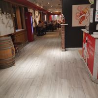 The restaurant at Antica Pizzeria Da Michele in Barcelona