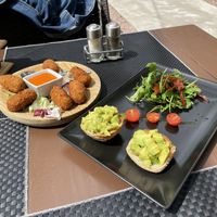 Vegan croquetas + Avocado tartar  at Melitón Jardin in Altea