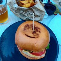 Burger and fries at nube in Spilamberto