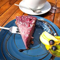 Erdbeertorte, vegan, gluten-und zuckerfrei at Energetic Life  in Stuttgart