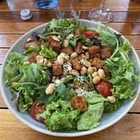 Debajo hay noodles!   at Energetic Life  in Stuttgart