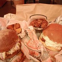 Hambúrguer de jaca e o outro de tofu. at Vegan Ti Burguer  in Rio De Janeiro