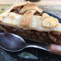 Apple pie! 😋  at Planeta Veggie in La Paz