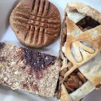 Vegan delectables! Note the “V” stamped into the pie crust. ❤️  at Planeta Veggie in La Paz