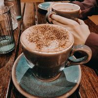 Hot chocolate at Cinnamon & Co in West End