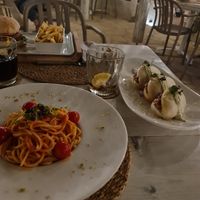 Vegan spaghetti with cherry tomatos and vegan pulled jackfruit bao buns at Semsa Beach in Calpe