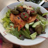 Tahini saladd  at Dean & David - Lister Meile in Hannover