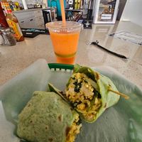  at Ma'alea General Store in Wailuku