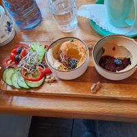 Veganes Frühstück Kunterbunt III at Atelier Ladencafé - St Johannis in Nuremberg