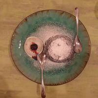 Tortino caldo al cioccolato con gelato al basilico at Magn'etico Osteria Bio & Veg in Borgo San Lorenzo