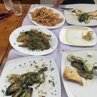 Sehr leckeres, günstiges Essen! Unbedingt ansteuern wenn ihr in der Stadt seid  at Sofra Përmetare in Permet