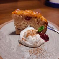 Vegan Apple Cranberry Cake at Kiranah Spice in Kyoto