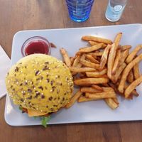 Le Casanova burger at HAILO in Marseille