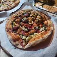 Artichoke pizza at Pizza Locale in Antalya