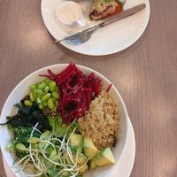 Buddha bowl and tofu wrap at ANNIE Sweetery & Eatery in Koh Samui