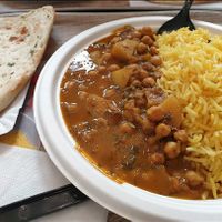 Kichererbsen Curry, Knoblauch Naan Vegan at Masti Indian Food in Oberhausen