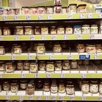 vegan meals  at DM Drogerie Markt - Osdorfer Landstraße in Hamburg