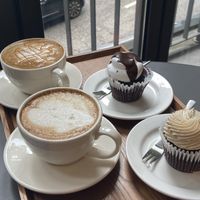 Caramel latte, cappuccino, chocopie and peanutbutter cupcakes  at Sunny Bread 써니브레드 - Huam in Seoul