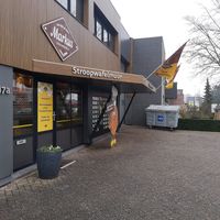 The wall where you can get stroopwafels at Markus & Markus Stroopwafels in Waddinxveen