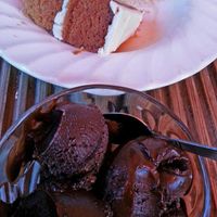 Death by Chocolate vegan ice cream
Butterscotch cake with Amaretto ice cream at The Globe in Glossop