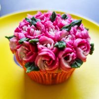 Cupcake at Koun Coffee in Vienna