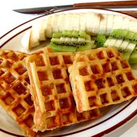 chickpea waffles at Laze Oven 레이즈오븐 in Ansan