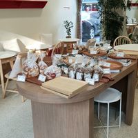 display of baked goods at Laze Oven 레이즈오븐 in Ansan