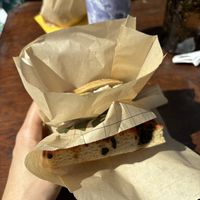 Pizza con salsiccia, tigelli con ceci   at La Zappa e Il Mestolo in Bologna