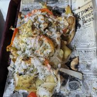 Loaded vegan fries oven baked at Guialto in Sevilla