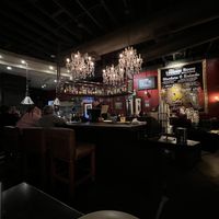 Decor   at The Luggage Room Pizzeria in Pasadena