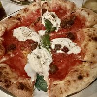 Pizza vegana   at Ave Mario in London