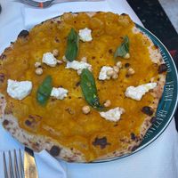 Vegan pizza    at Ave Mario in London