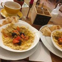 Hummus and Arabic Bread at Jasmino in Berlin