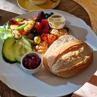 Vegan breakfast at Jasmino in Berlin