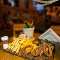 Tábua de fritos - Perfeitooo  at Casa Revoa in Porto Alegre