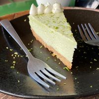 Pie de Limón   at Earthly Kitchen in San Jose