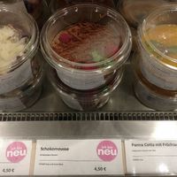 Prepared deli items at Veganz - Prenzlauer Berg in Berlin