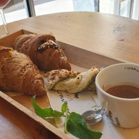 Vegan croissants, one cream and one chocolate, and a pistachio pastry twist at Rosebymary in Milan