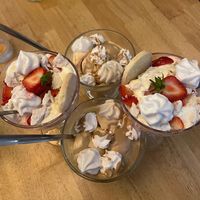 Meringue sundae  at River Green Restaurant in Norwich