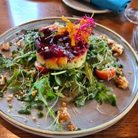 Beetroot-Mango tartar (actually a starter) at Auszeit in Bad Kreuznach