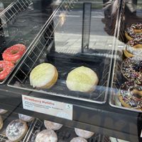 Strawberry Matcha 3,70€  at Dunkin’ in Linz