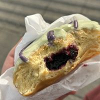 Blueberry Matcha Swirl 3,70€  at Dunkin’ in Linz