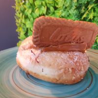 Biscoff doughnuts at Coronados Panaderia Pasteleria & Take Away in Valencia