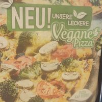 Werbung für vegane Pizza at Domino's Pizza in Buchholz