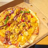 vegan curry 🍕 at Domino's Pizza in Buchholz