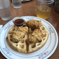 Chicken and waffles 😋 at Cornbread Cafe in Eugene