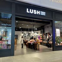 Front  at LUSH in Belgrade
